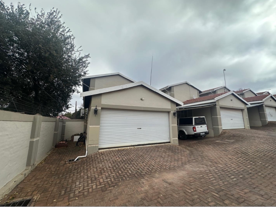 3 Bedroom Property for Sale in Krugersdorp North Gauteng