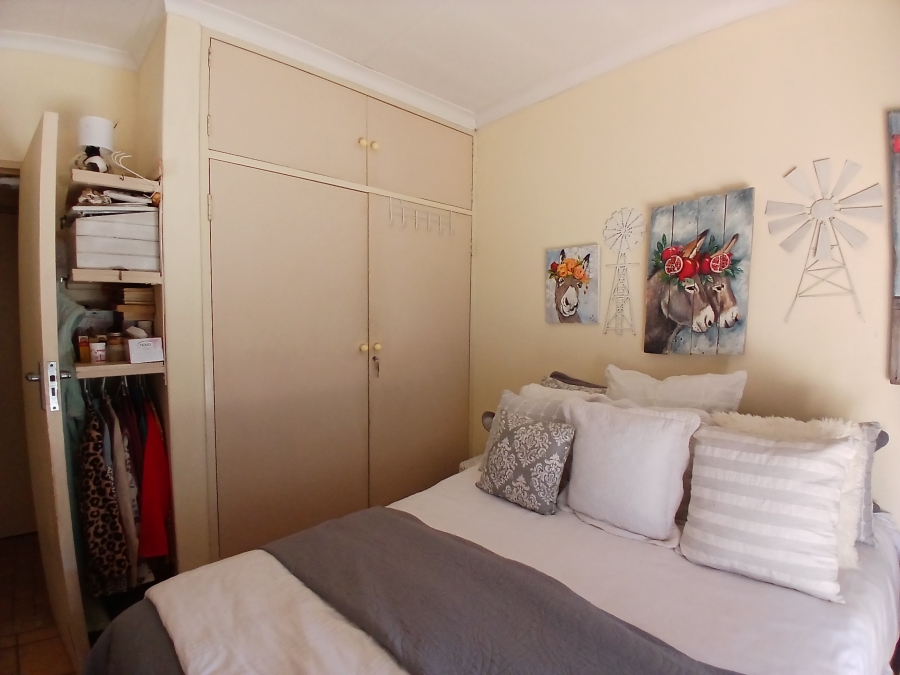 3 Bedroom Property for Sale in Suiderberg Gauteng