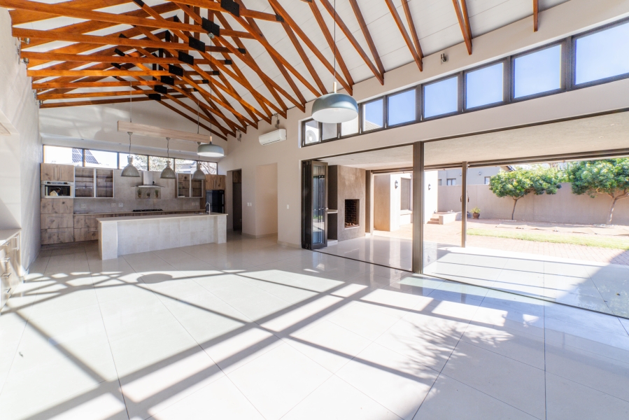 4 Bedroom Property for Sale in Serengeti Lifestyle Estate Gauteng