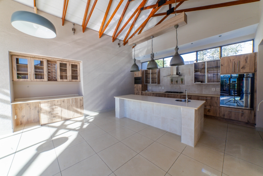 4 Bedroom Property for Sale in Serengeti Lifestyle Estate Gauteng
