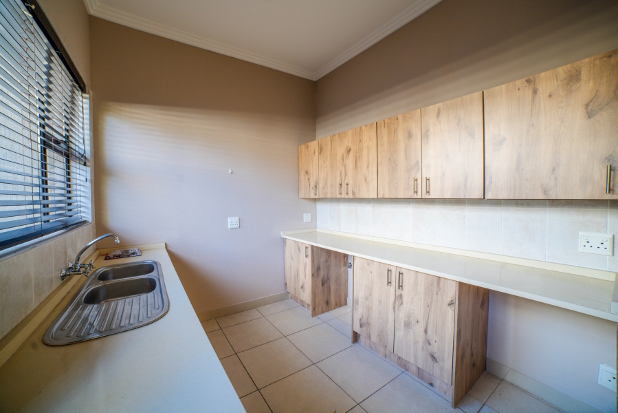 4 Bedroom Property for Sale in Serengeti Lifestyle Estate Gauteng