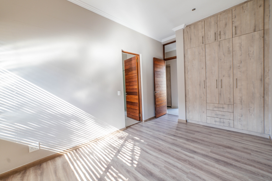 4 Bedroom Property for Sale in Serengeti Lifestyle Estate Gauteng