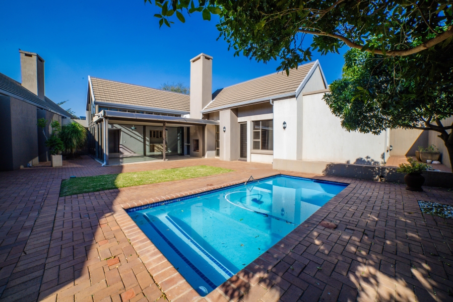 4 Bedroom Property for Sale in Serengeti Lifestyle Estate Gauteng