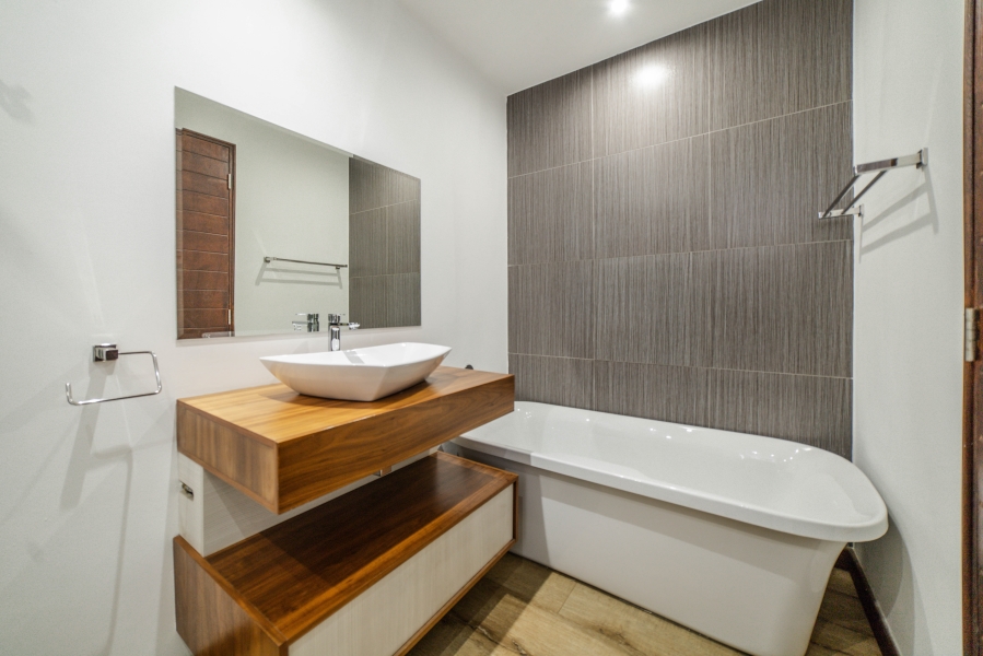 5 Bedroom Property for Sale in Glen Eagle Estate Gauteng