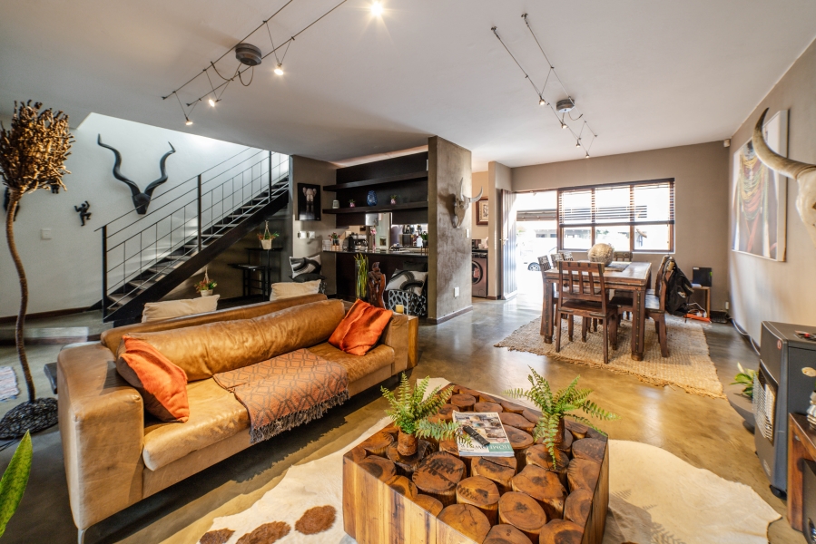To Let 2 Bedroom Property for Rent in Fourways Gauteng