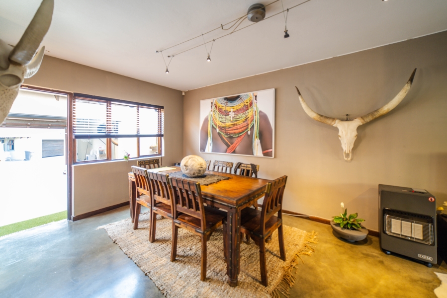 To Let 2 Bedroom Property for Rent in Fourways Gauteng