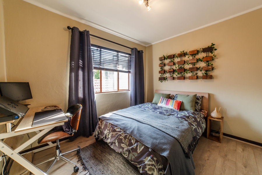 To Let 2 Bedroom Property for Rent in Fourways Gauteng