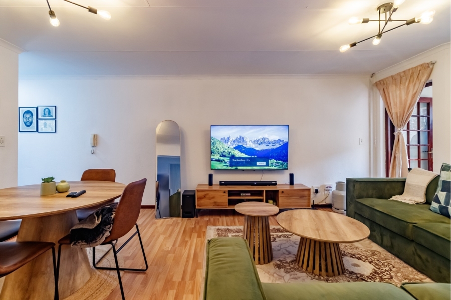 2 Bedroom Property for Sale in Morningside Hills Gauteng