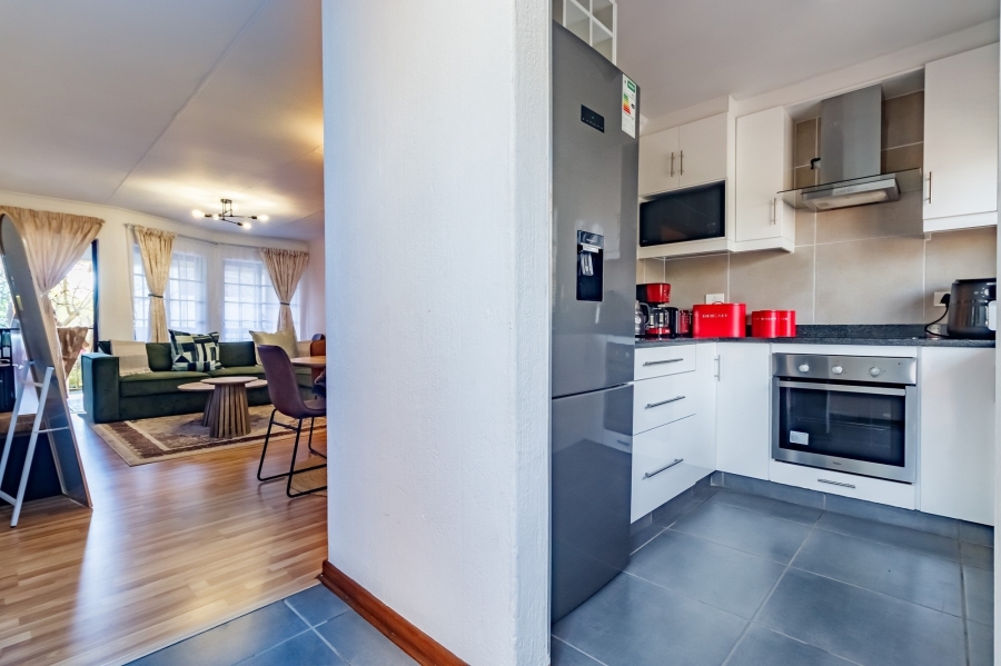 2 Bedroom Property for Sale in Morningside Hills Gauteng