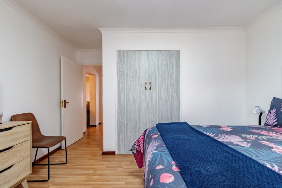 2 Bedroom Property for Sale in Morningside Hills Gauteng