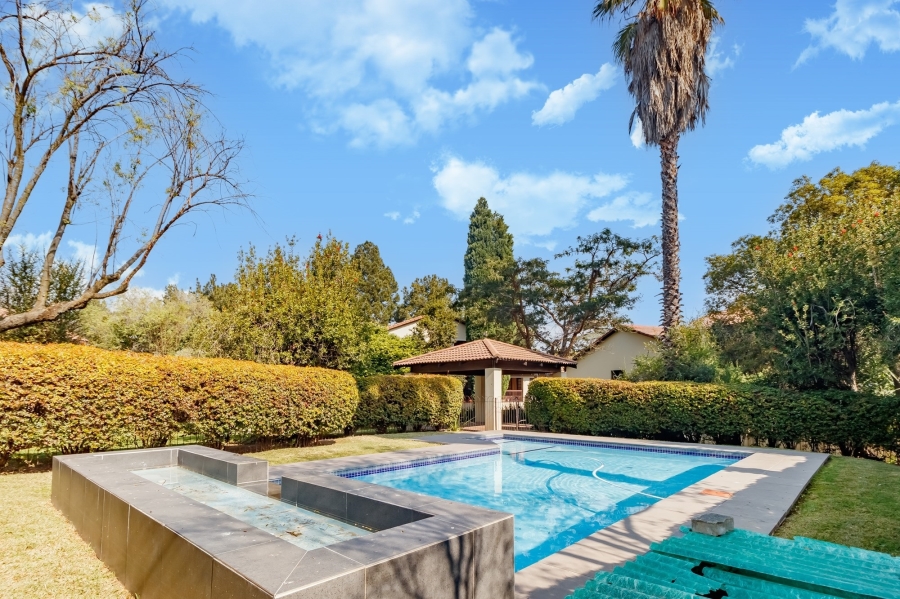 2 Bedroom Property for Sale in Morningside Hills Gauteng
