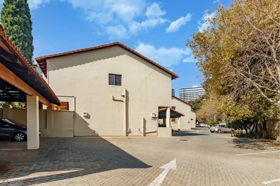 2 Bedroom Property for Sale in Morningside Hills Gauteng