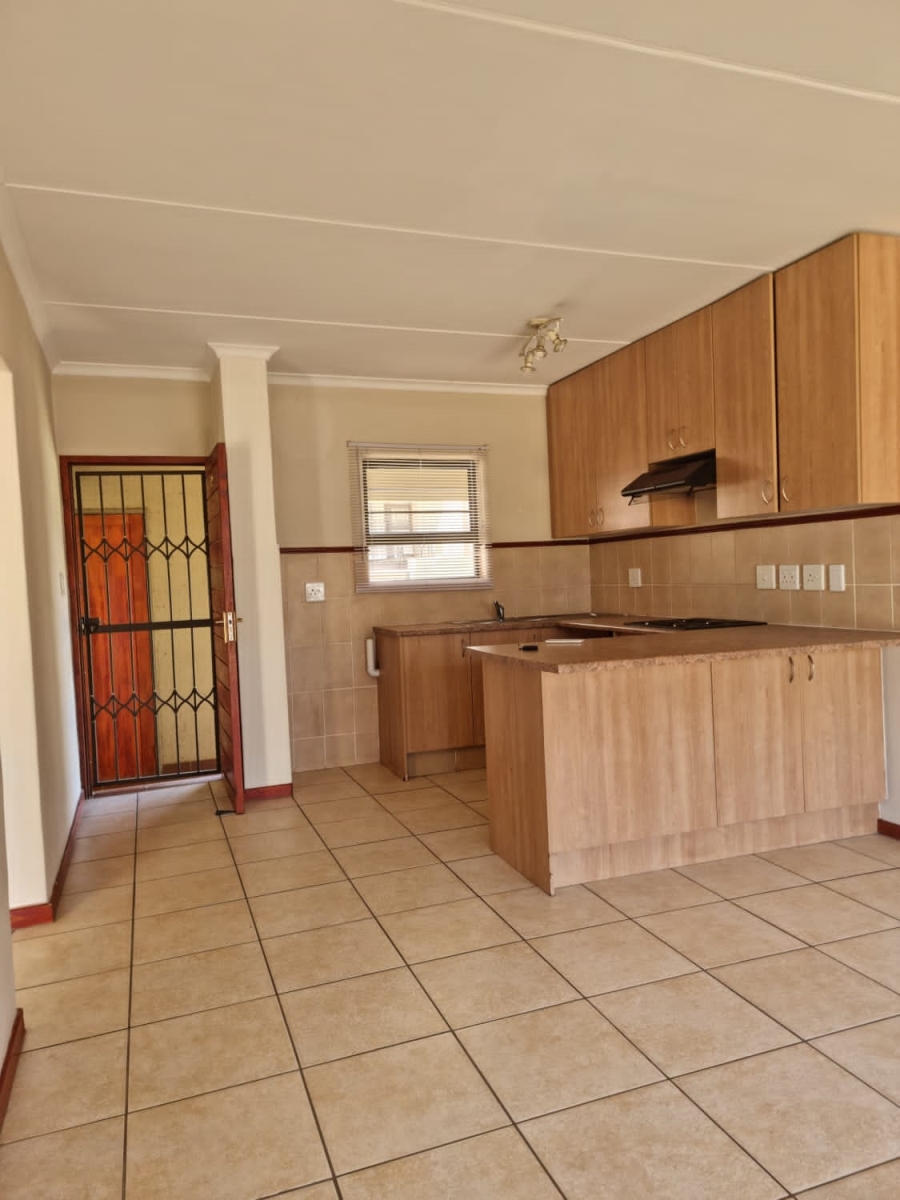 1 Bedroom Property for Sale in Paulshof Gauteng