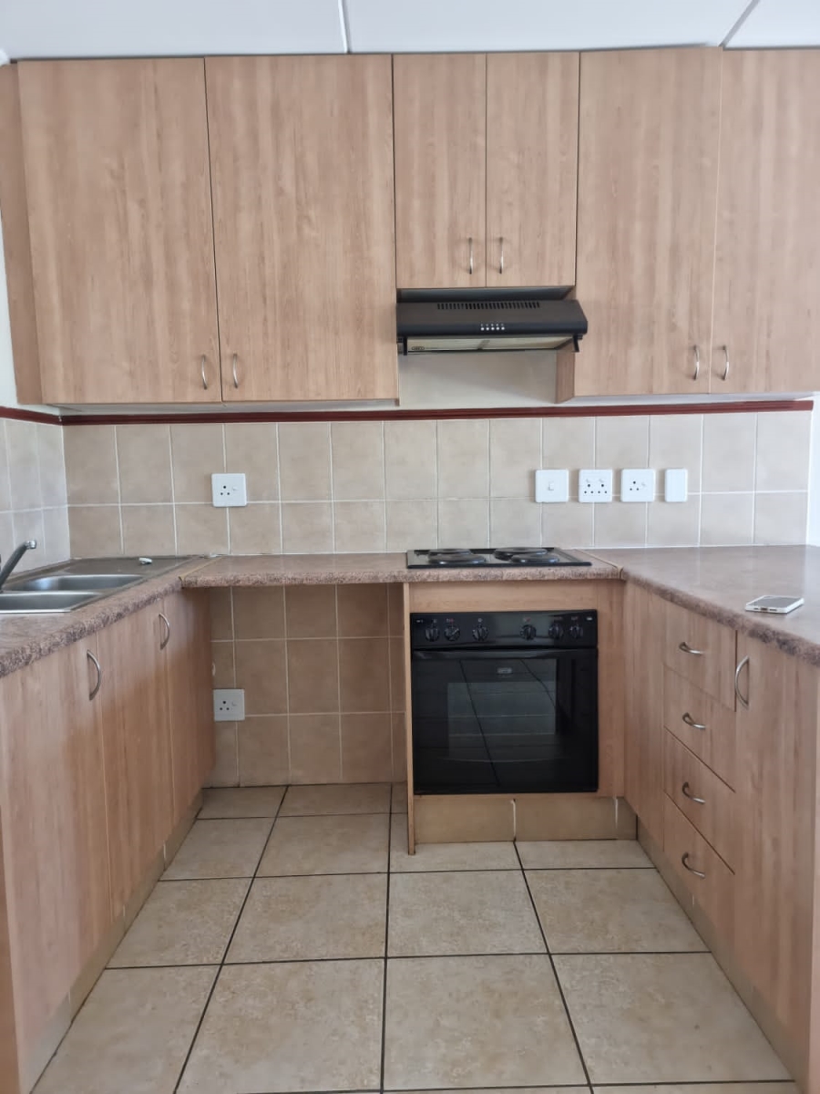 1 Bedroom Property for Sale in Paulshof Gauteng