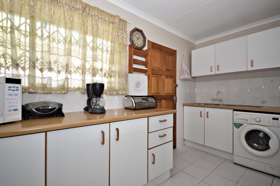 2 Bedroom Property for Sale in Sonneglans Gauteng