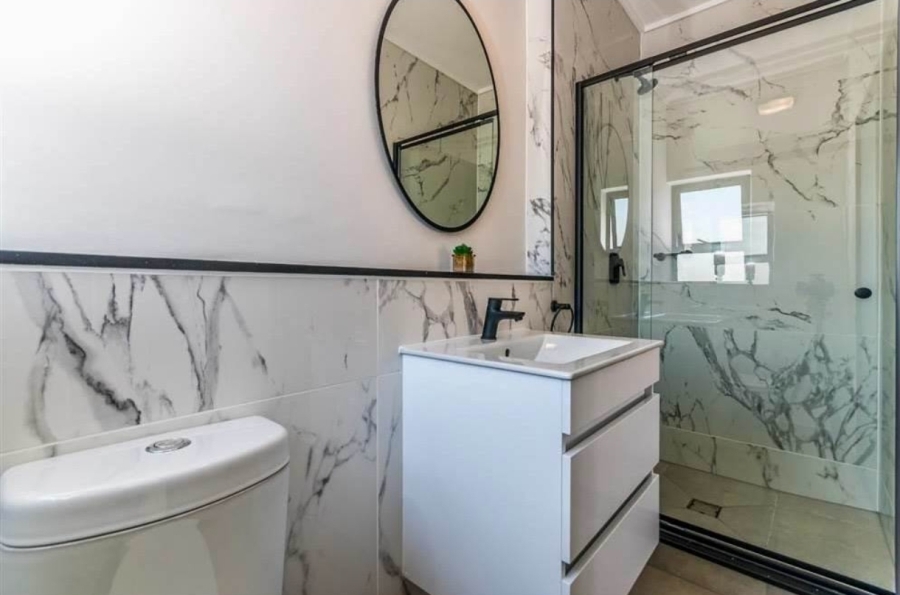 To Let 1 Bedroom Property for Rent in Waterfall Gauteng