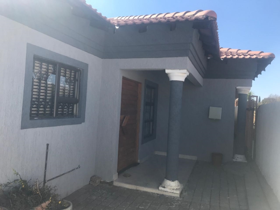 3 Bedroom Property for Sale in Dawn Park Gauteng