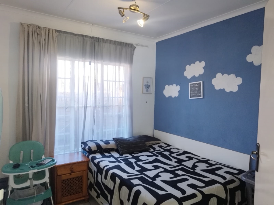 2 Bedroom Property for Sale in Terenure Gauteng
