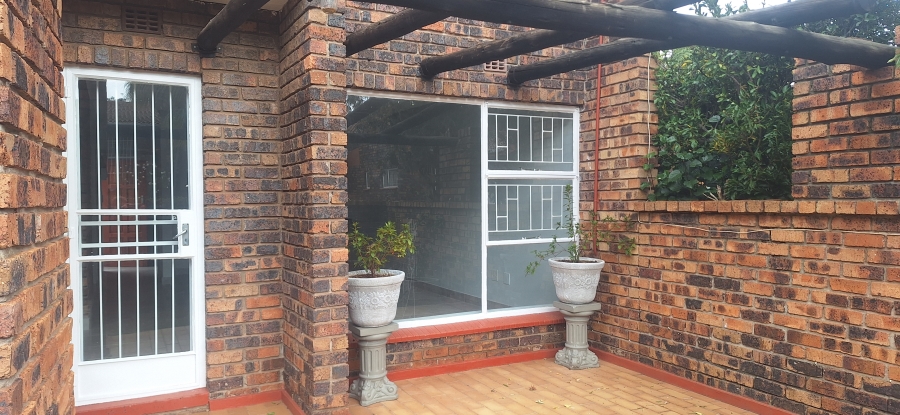 3 Bedroom Property for Sale in Rant En Dal Gauteng