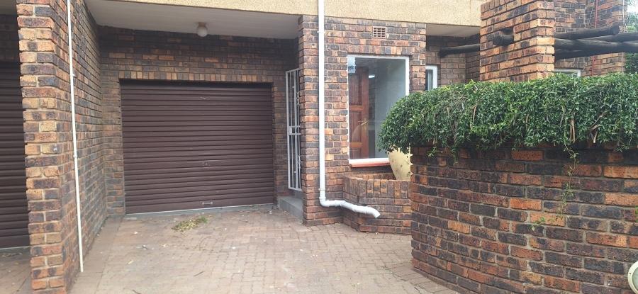 3 Bedroom Property for Sale in Rant En Dal Gauteng