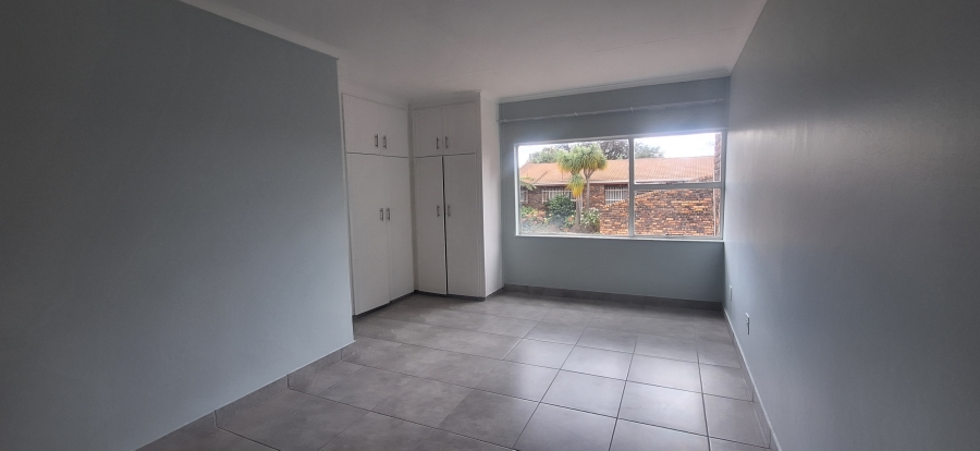 3 Bedroom Property for Sale in Rant En Dal Gauteng