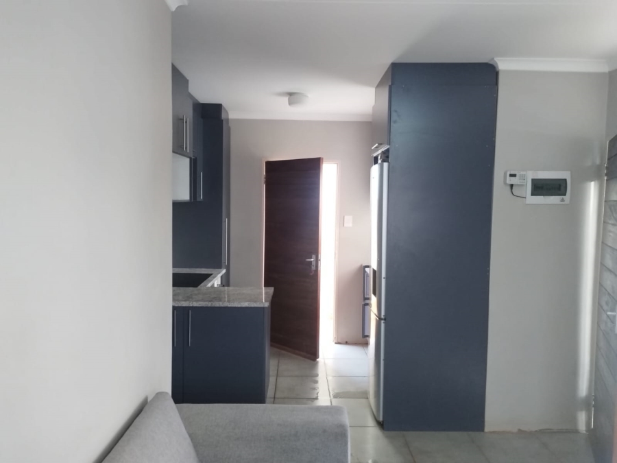 3 Bedroom Property for Sale in Clayville Gauteng