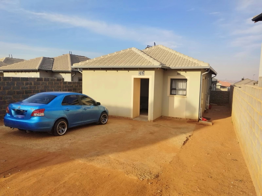 3 Bedroom Property for Sale in Clayville Gauteng