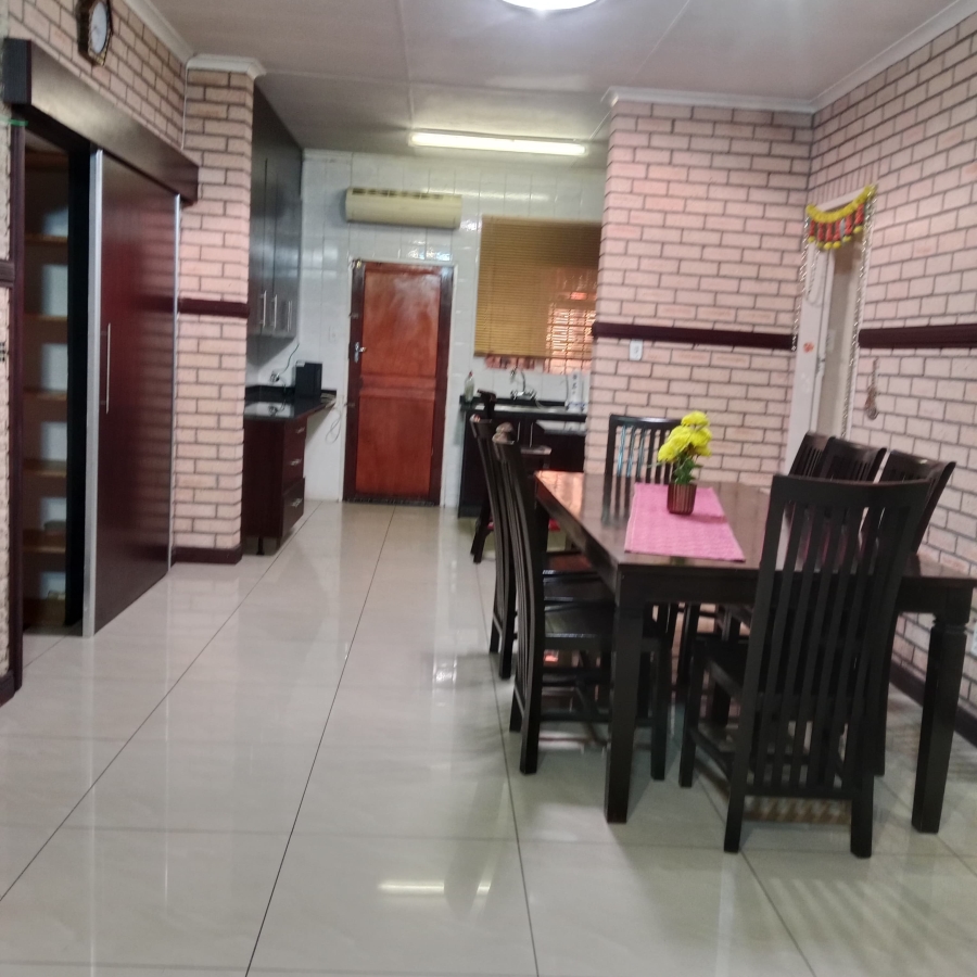 4 Bedroom Property for Sale in Noordwyk Gauteng