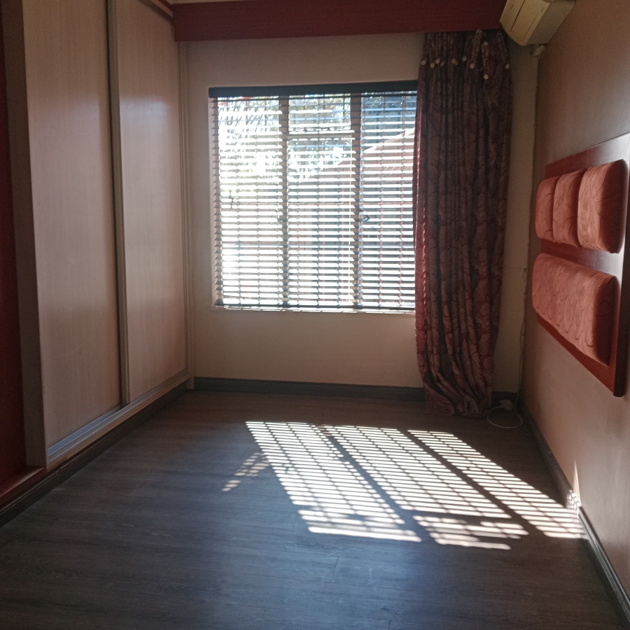 4 Bedroom Property for Sale in Noordwyk Gauteng
