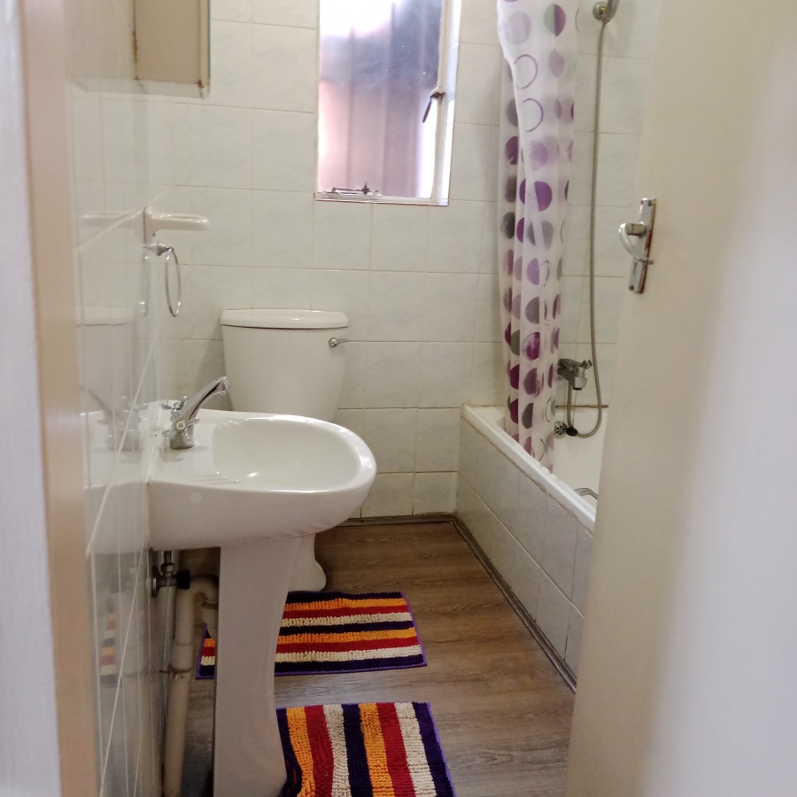 4 Bedroom Property for Sale in Noordwyk Gauteng