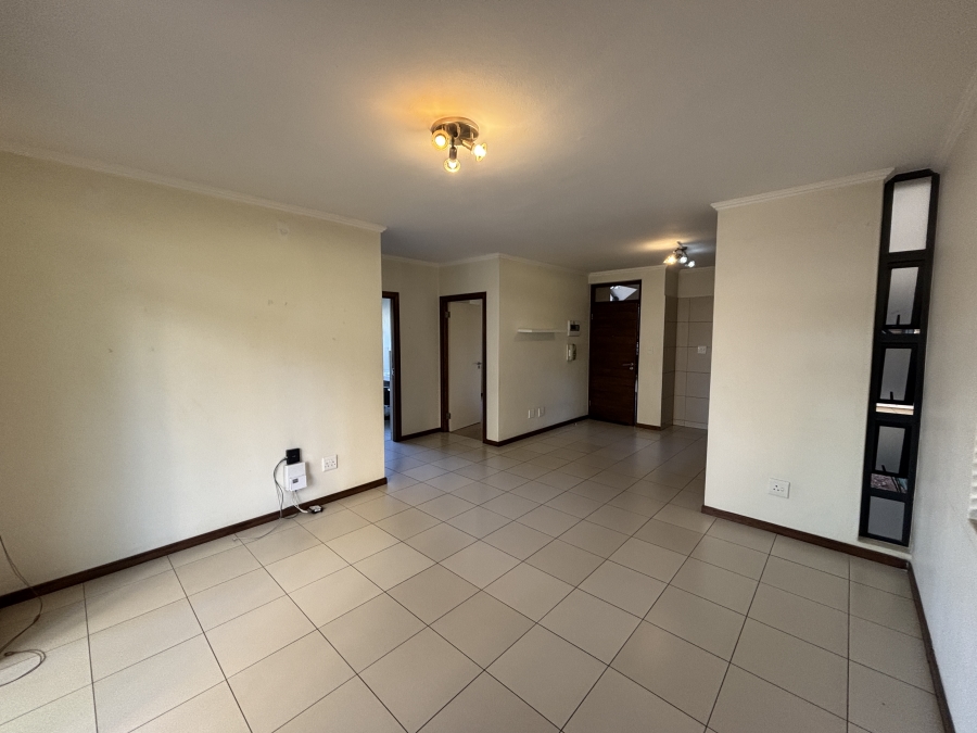 To Let 2 Bedroom Property for Rent in Jackal Creek Golf Estate Gauteng