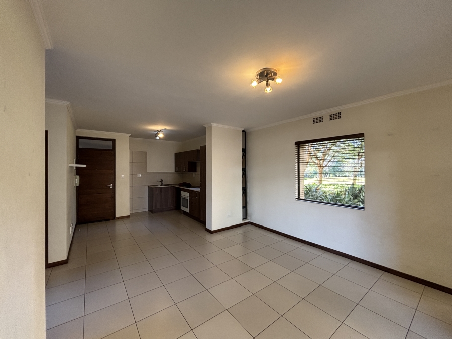 To Let 2 Bedroom Property for Rent in Jackal Creek Golf Estate Gauteng