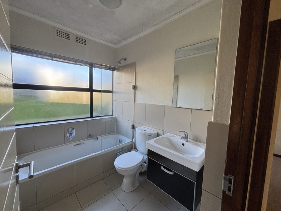 To Let 2 Bedroom Property for Rent in Jackal Creek Golf Estate Gauteng