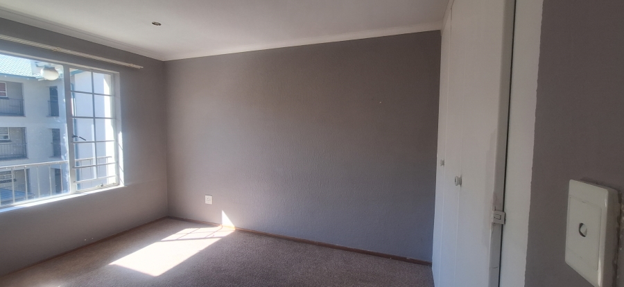 1 Bedroom Property for Sale in Krugersdorp North Gauteng