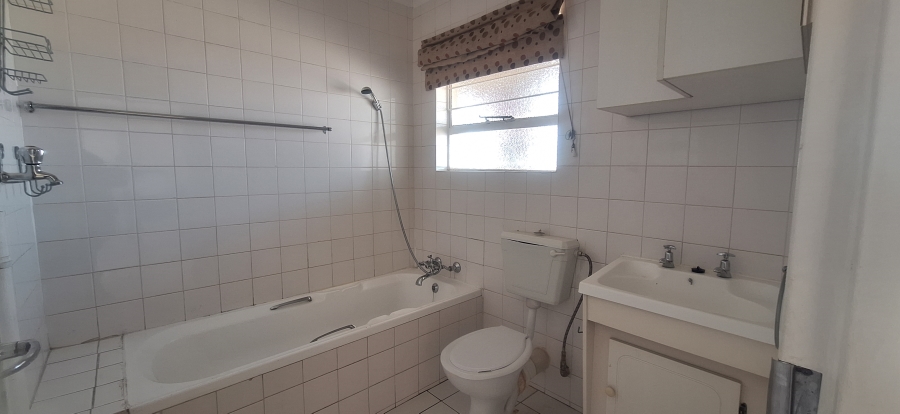 1 Bedroom Property for Sale in Krugersdorp North Gauteng