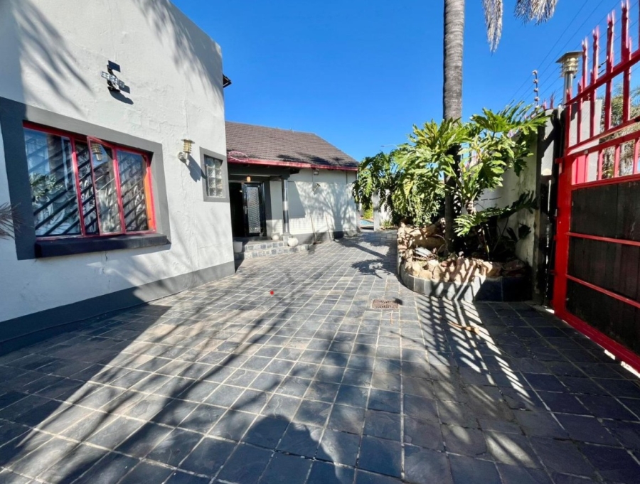 4 Bedroom Property for Sale in Rewlatch Gauteng
