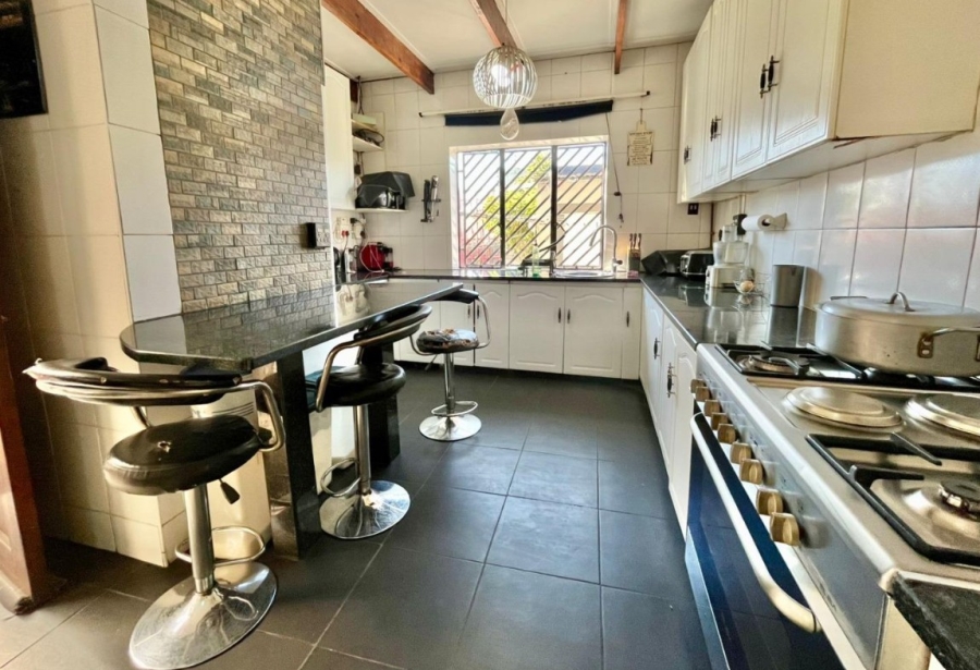 4 Bedroom Property for Sale in Rewlatch Gauteng