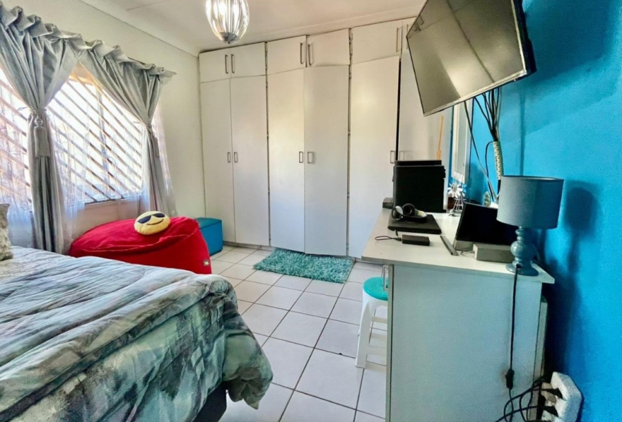 4 Bedroom Property for Sale in Rewlatch Gauteng