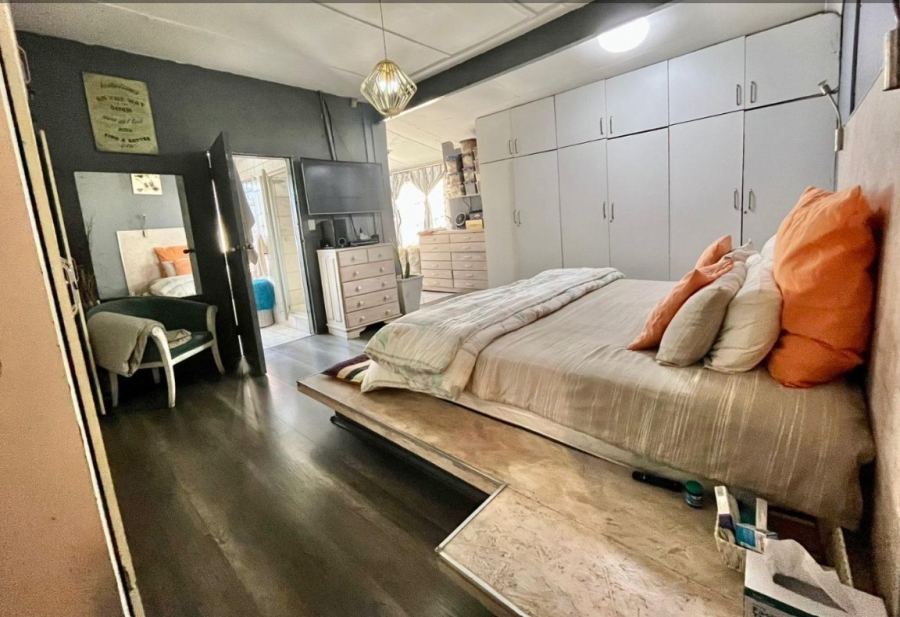 4 Bedroom Property for Sale in Rewlatch Gauteng