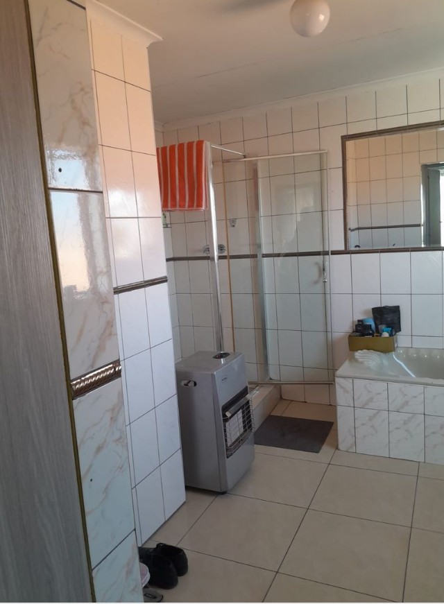 4 Bedroom Property for Sale in Ennerdale South Gauteng