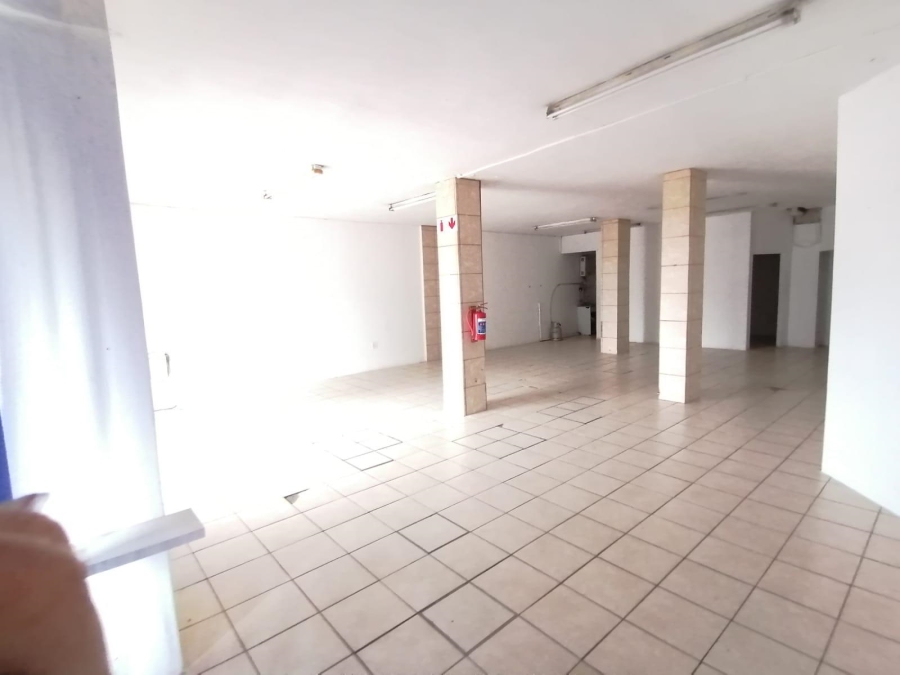To Let commercial Property for Rent in Edleen Gauteng