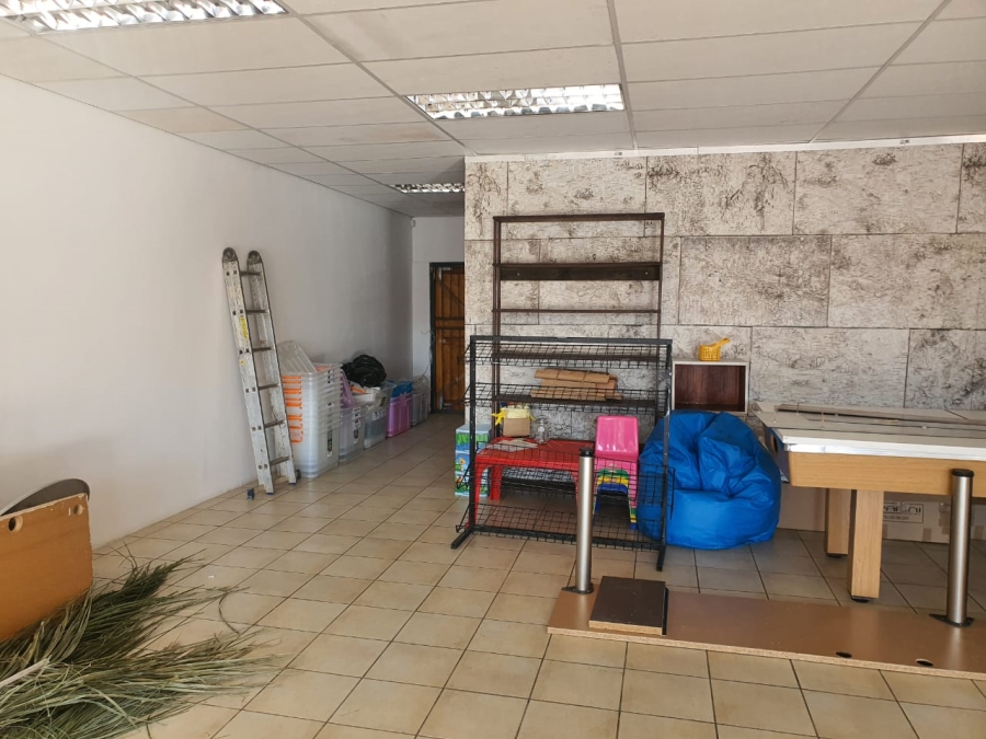 To Let commercial Property for Rent in Pierre Van Ryneveld Gauteng