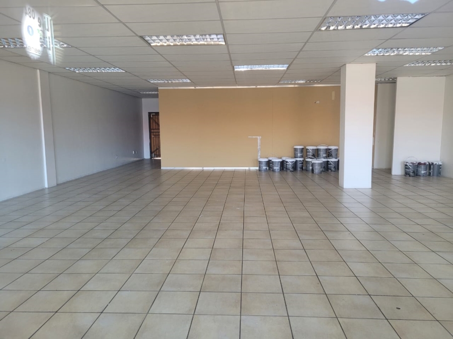 To Let commercial Property for Rent in Pierre Van Ryneveld Gauteng
