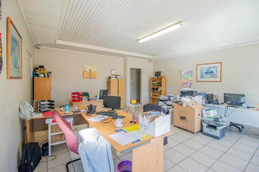 Commercial Property for Sale in Ravenswood Gauteng