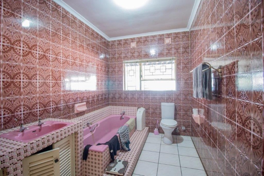 Commercial Property for Sale in Ravenswood Gauteng