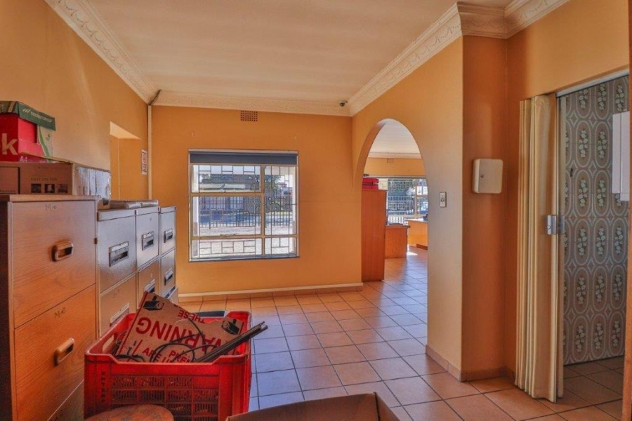 Commercial Property for Sale in Ravenswood Gauteng