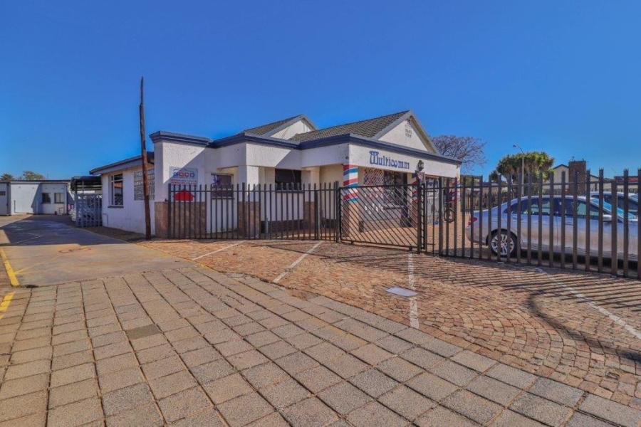 Commercial Property for Sale in Ravenswood Gauteng
