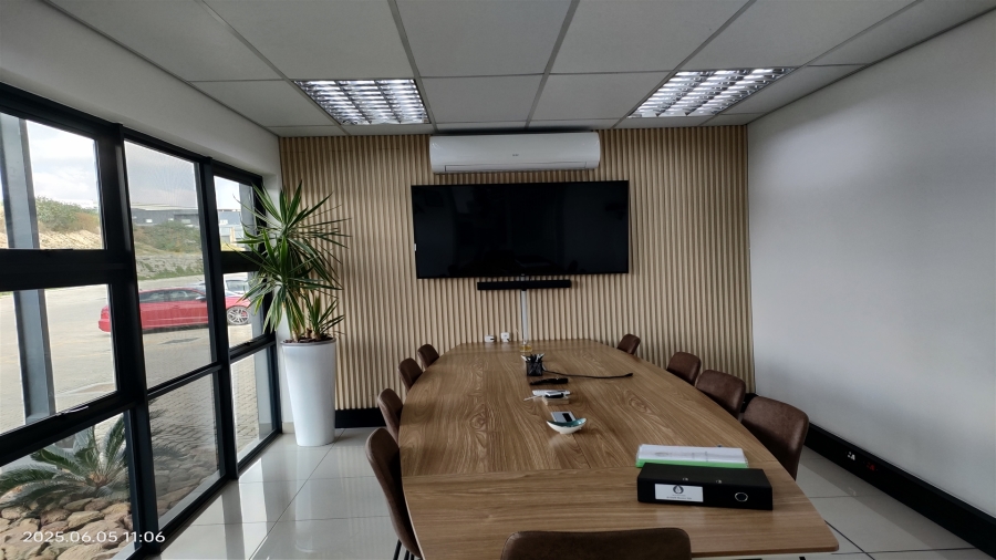 To Let commercial Property for Rent in North Riding Gauteng