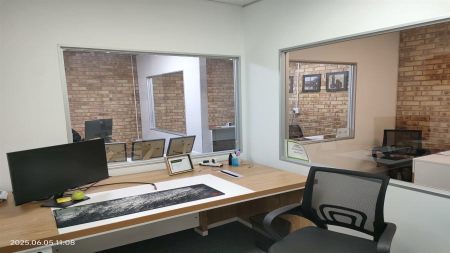 To Let commercial Property for Rent in North Riding Gauteng