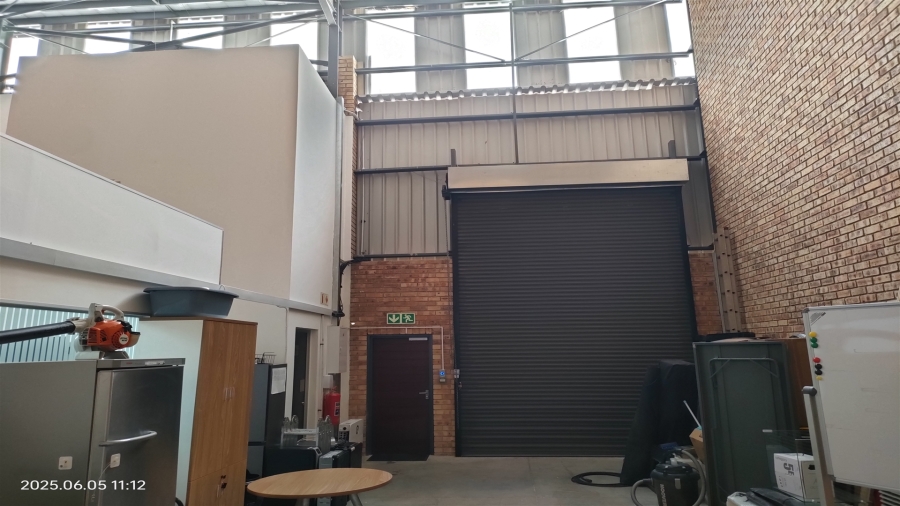 To Let commercial Property for Rent in North Riding Gauteng